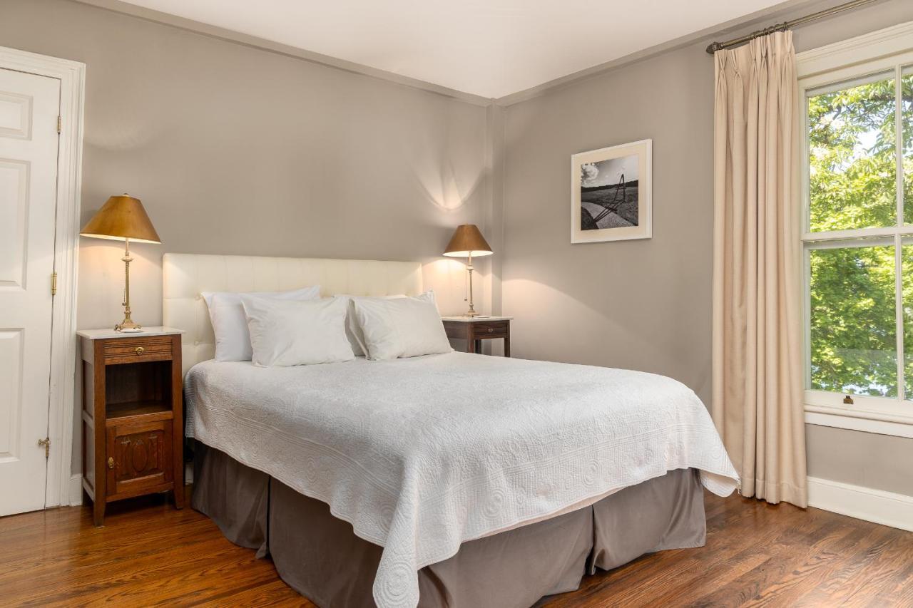 Hotel The Old Bank House Niagara-on-the-Lake Esterno foto